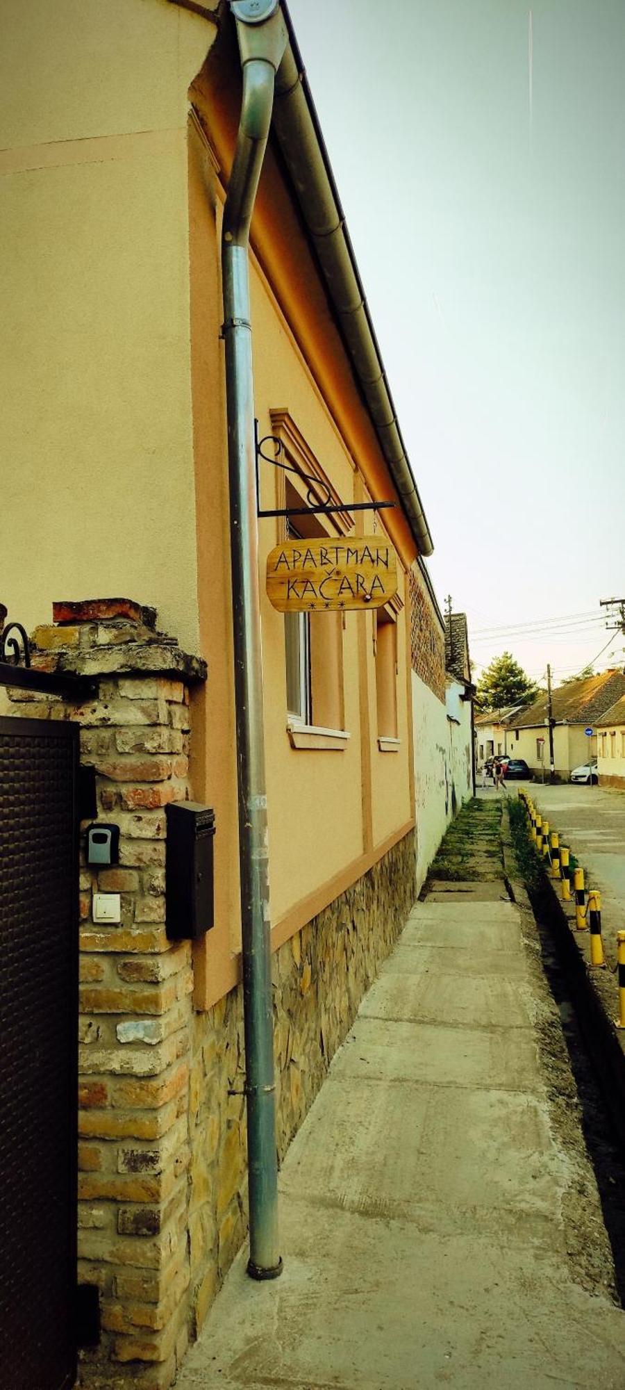 Apartmani Kacara Sremski Karlovci Exterior photo